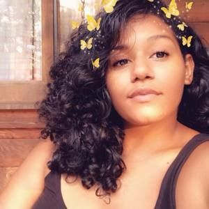 Meet your Posher, Karla